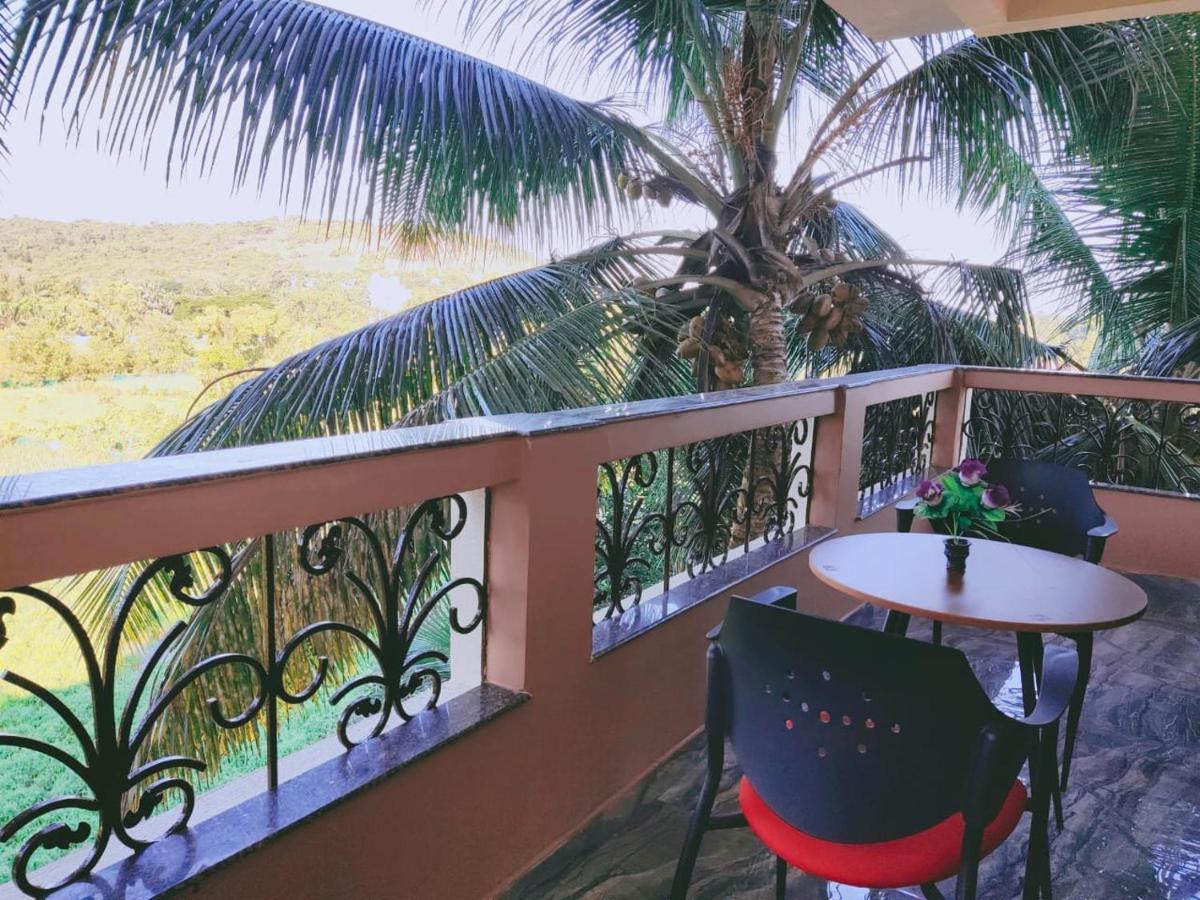 The Narrow Way Edward Guest House Candolim Dış mekan fotoğraf